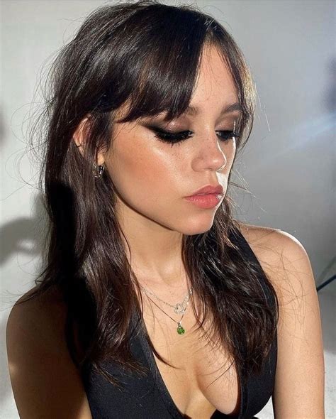 jenna ortega boobs|Wednesday Fans, See Jenna Ortegas See